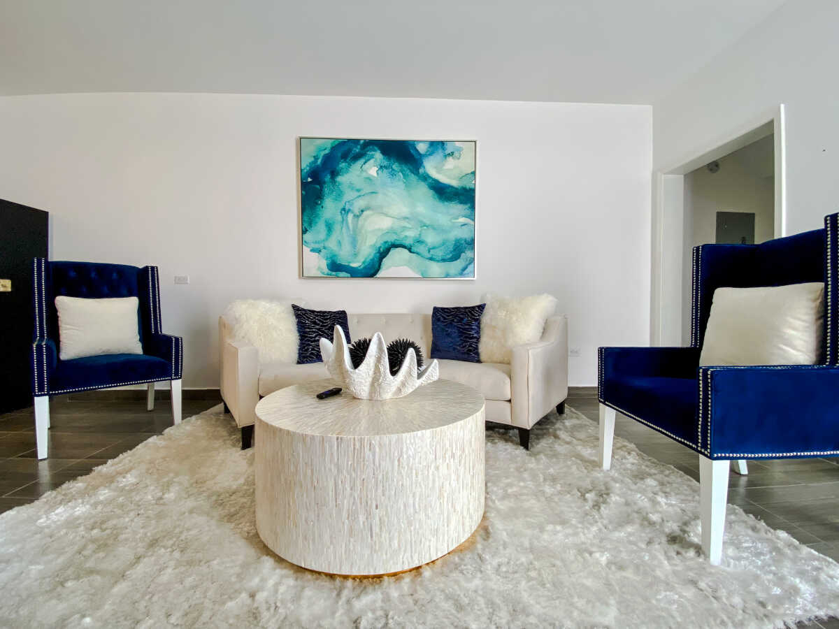 Modern 1-bedroom ocean view condo, 1st floor